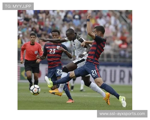 日本队犯规数25比26相当 但关键判罚争议影响比赛走势